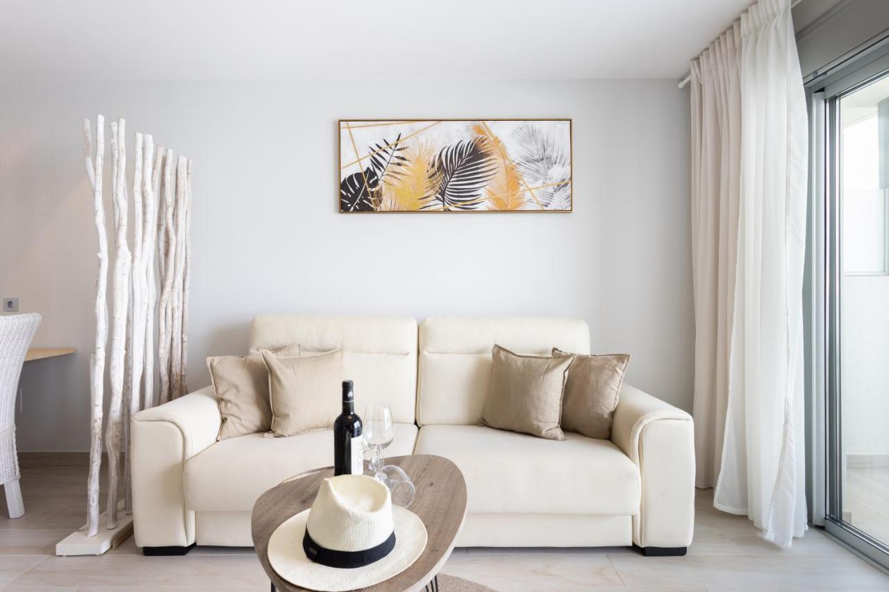 Home2Book Stylish & Relax Attic La Tejita, Pool エクステリア 写真